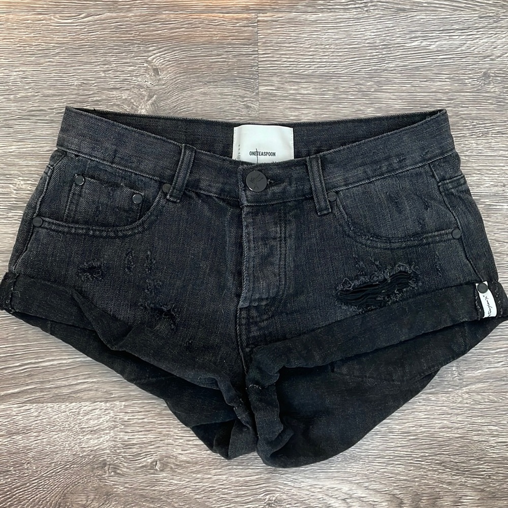 One Teaspoon bandit shorts in black